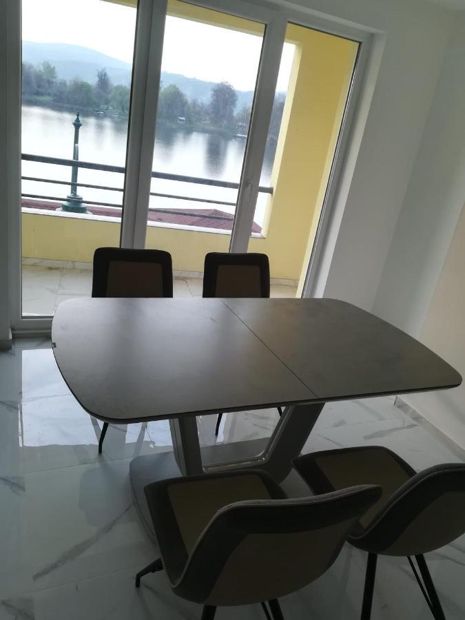 Venezia Apartman Aparthotel Veliko Gradište Esterno foto