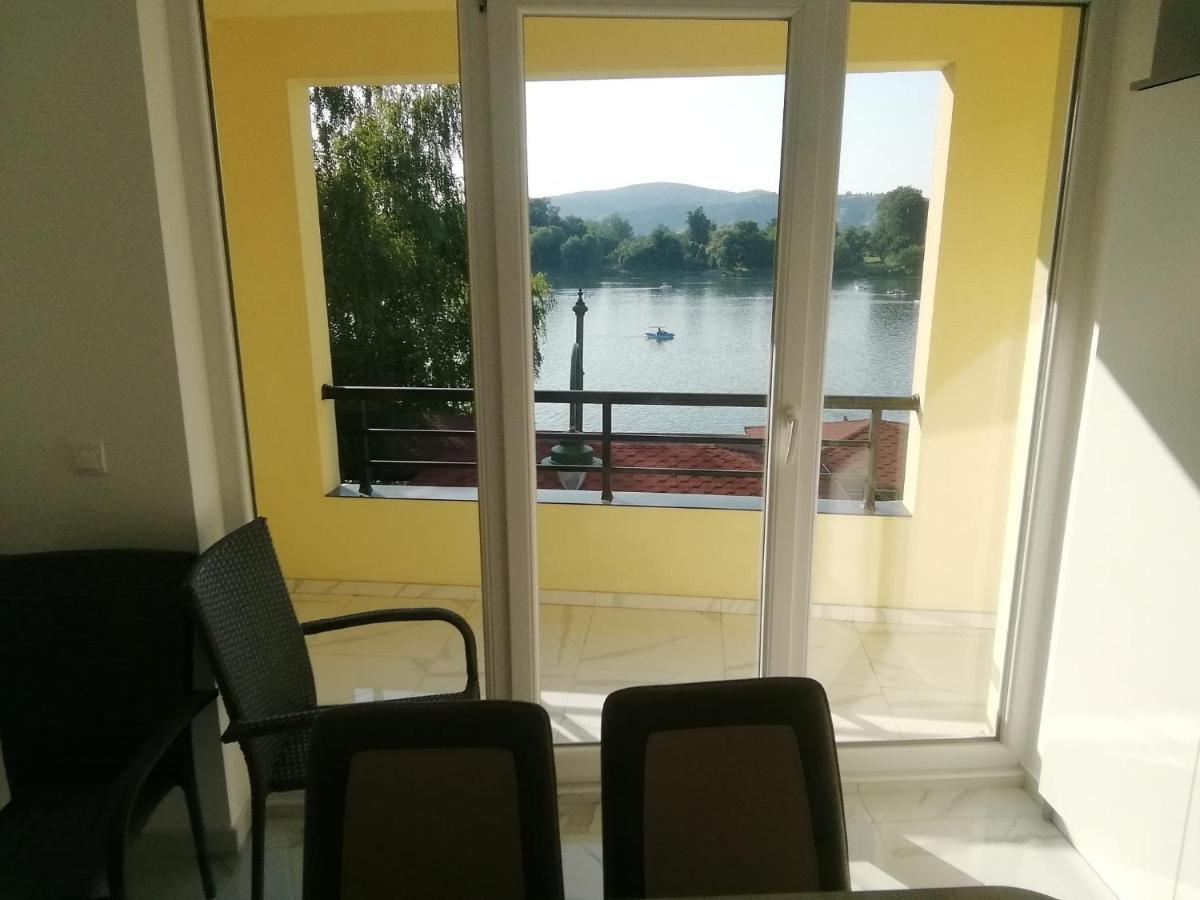 Venezia Apartman Aparthotel Veliko Gradište Esterno foto