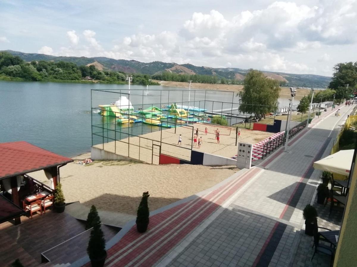 Venezia Apartman Aparthotel Veliko Gradište Esterno foto